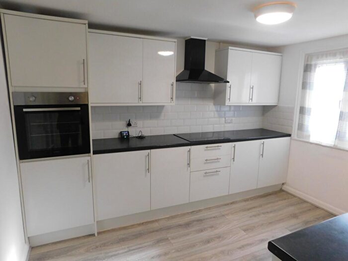 1 Bedroom Flat To Rent In Broadway, Sheerness, ME12
