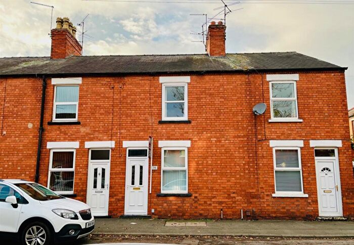 3 Bedroom Terraced House For Sale In Hatton Gardens, Newark, NG24