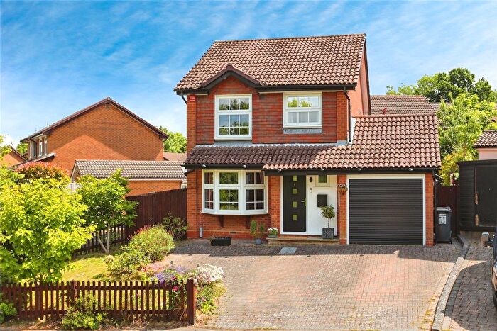 3 Bedroom Detached House For Sale In Silver Close, Tonbridge, Kent, TN9