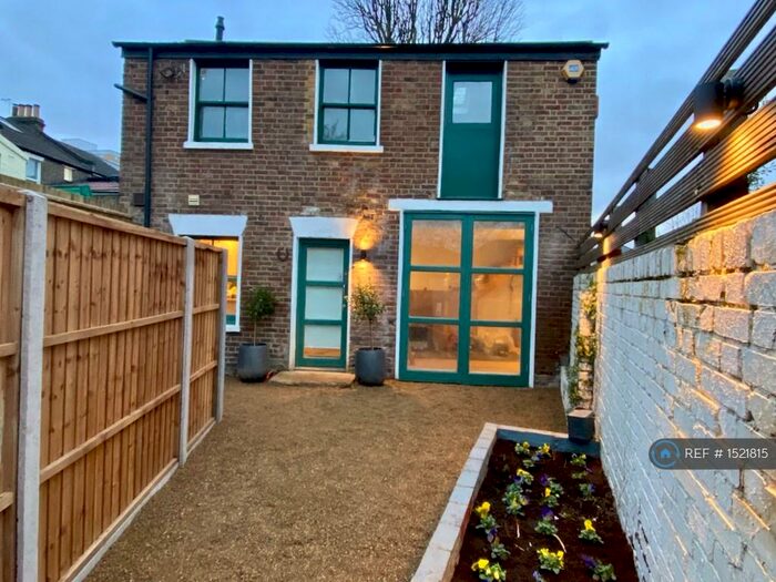 1 Bedroom Detached House To Rent In Clarence Road, London, N22