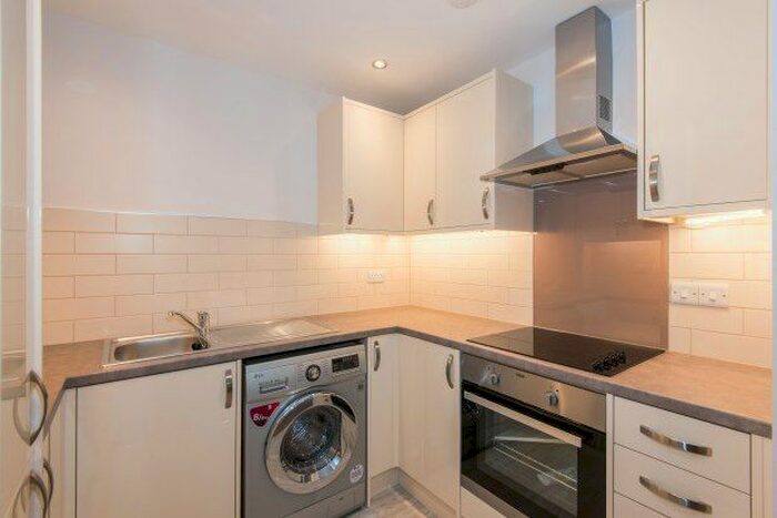 1 Bedroom Flat To Rent In Acer House, Waterlooville, PO7