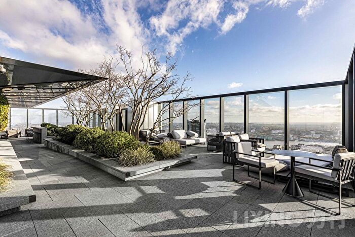 1 Bedroom Flat For Sale In Marsh Wall, Canary Wharf, E14