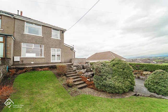 3 Bedroom Semi-Detached House For Sale In North Road, Carnforth, LA5