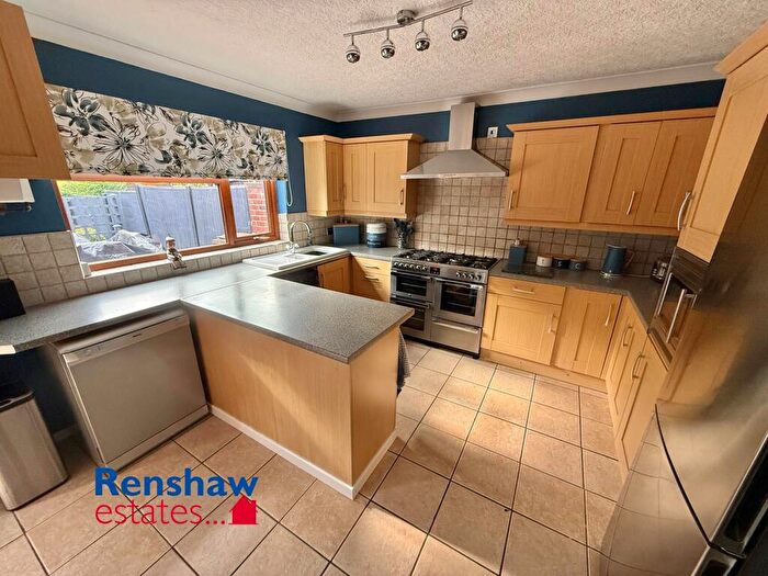 3 Bedroom Semi-Detached House For Sale In Kirkby Avenue, Ilkeston, Derbyshire, DE7