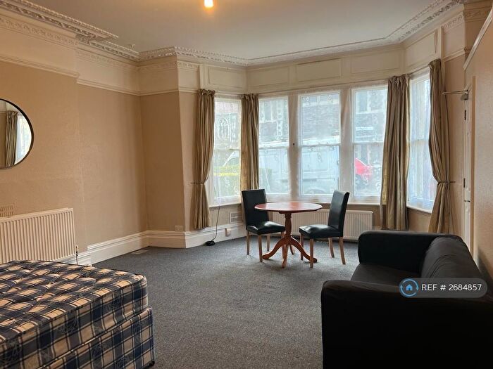 Studio To Rent In Walsingham Road, Bristol, BS6