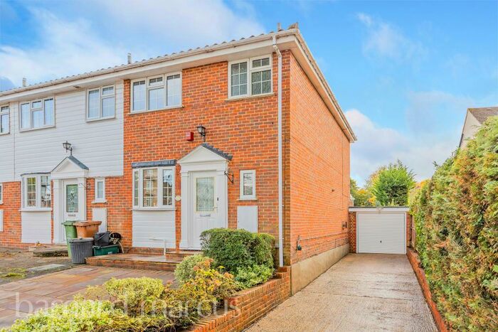 3 Bedroom House To Rent In Hall Road, Wallington, SM6