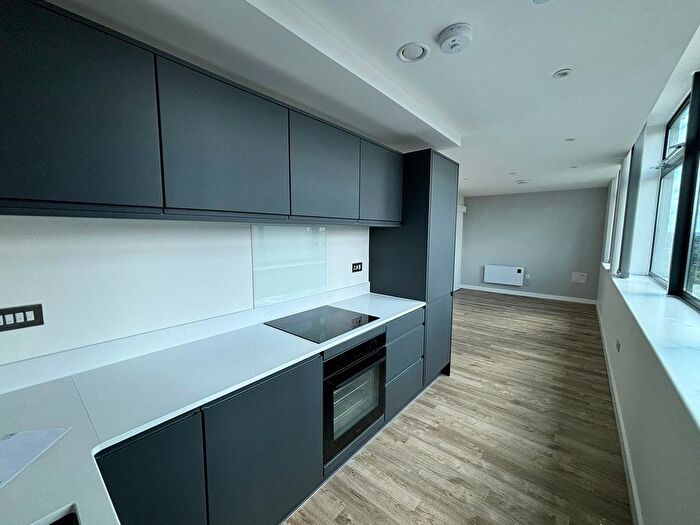 1 Bedroom Flat To Rent In Seymour Grove, Old Trafford, Manchester, M16