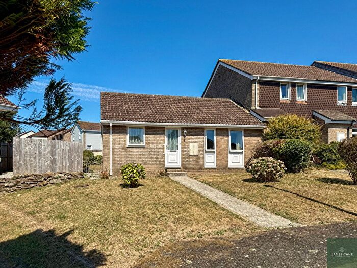 2 Bedroom Bungalow For Sale In Eglos Road, St Erme, TR4