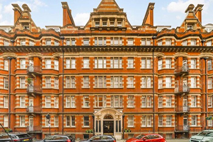 4 Bedroom Flat For Sale In Glentworth Street, London, NW1