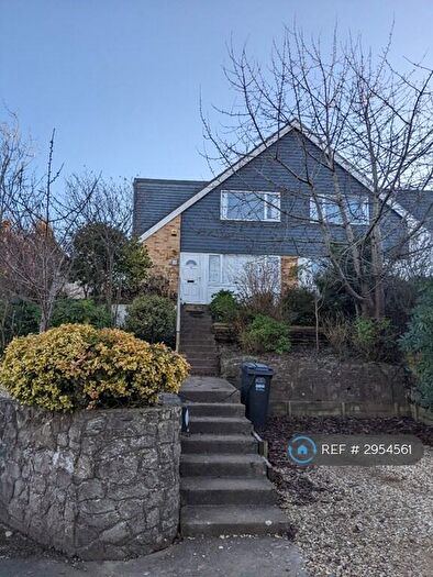 4 Bedroom Semi-Detached House To Rent In Rippleside Road, Clevedon, BS21