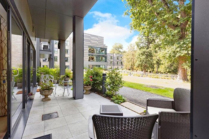 1 Bedroom Retirement Property For Sale In Village Suite, Richmond Villages Cheltenham, Hatherley Lane, Cheltenham, GL51