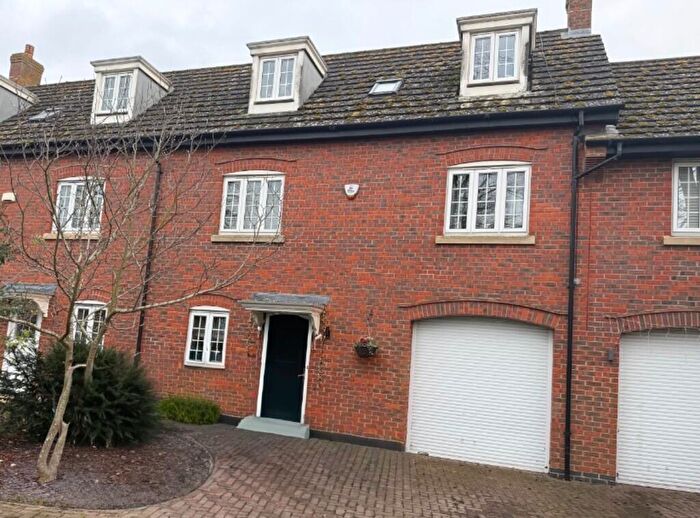4 Bedroom Town House For Sale In Gilpin Close, Bourne, PE10