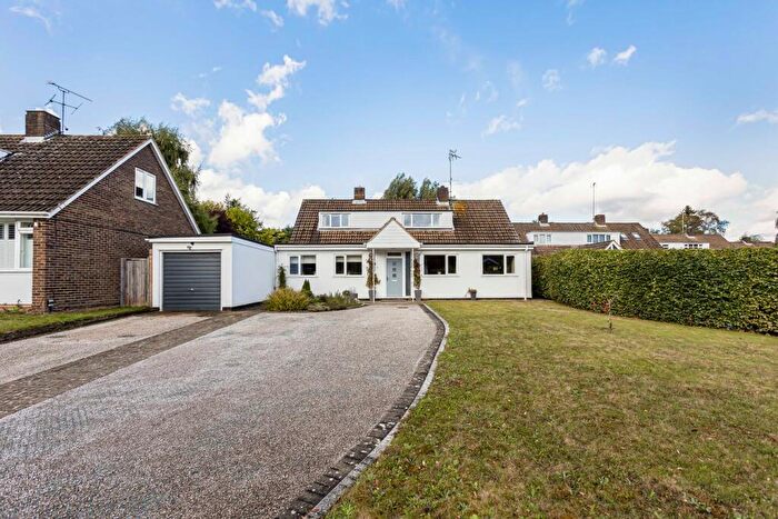 5 Bedroom Chalet For Sale In The Holdings, Hatfield, AL9