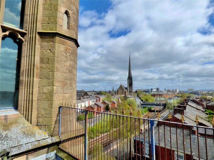 5 Bedroom Flat For Sale In St. Marks Road, Preston, Lancashire, PR1