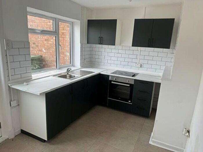 3 Bedroom Semi-Detached House To Rent In Lindens Close, Thorney Toll, PE13