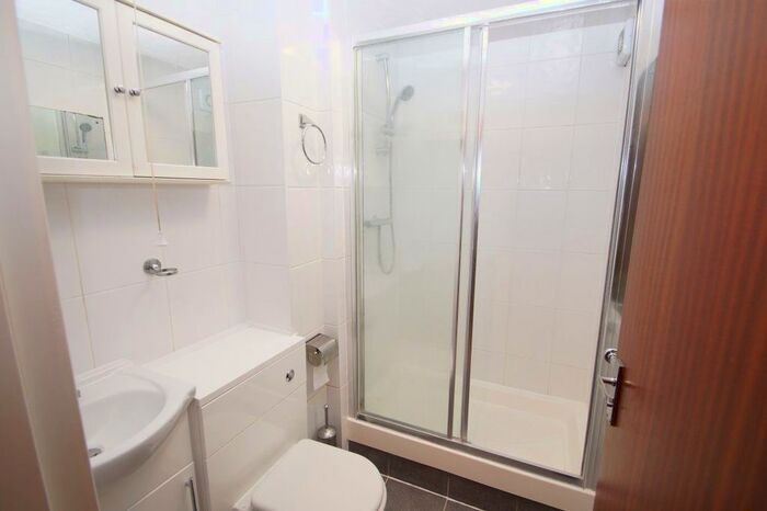 1 Bedroom Maisonette To Rent In Wexham Road, Slough, SL2