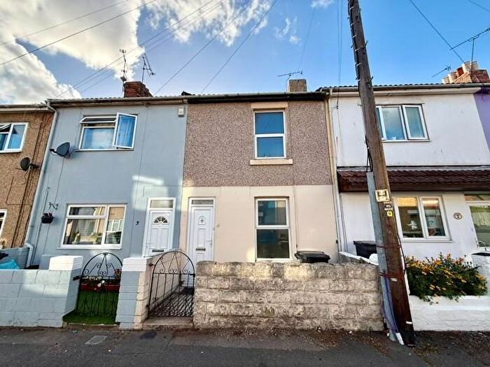 2 Bedroom Terraced House To Rent In Handel Street, Swindon, SN2