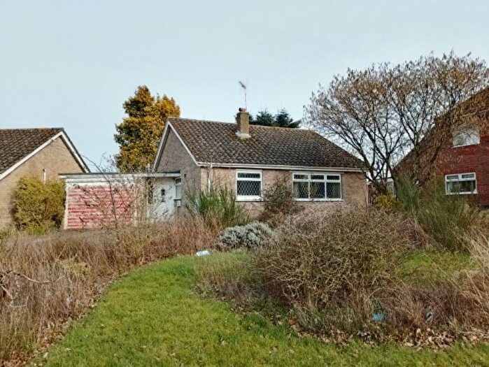 3 Bedroom Detached Bungalow For Sale In Beccles Road, Thurlton, Norwich, Norfolk, NR14