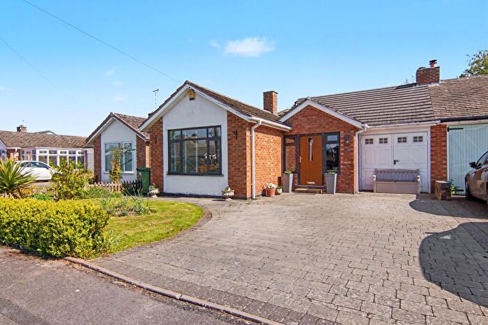 2 Bedroom Semi-Detached Bungalow For Sale In Runnymede Drive, Balsall Common, CV7