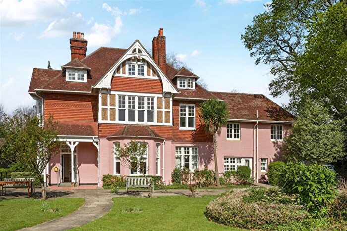 1 Bedroom Retirement Property For Sale In Clarefield Court, Sunningdale, Ascot, SL5