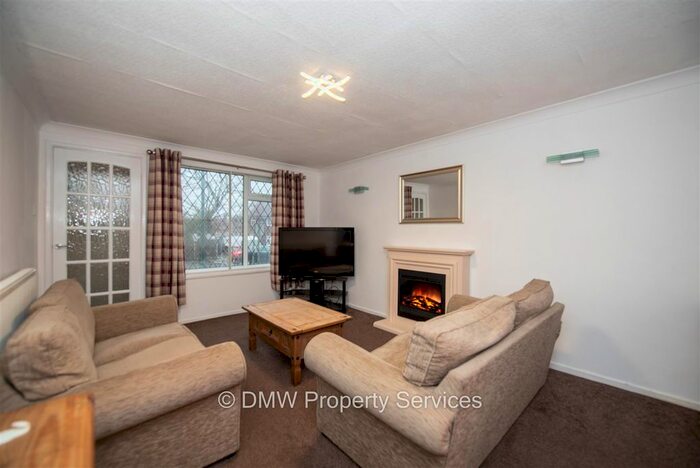 2 Bedroom Maisonette To Rent In Newtondale Close, Aspley, Nottingham, NG8