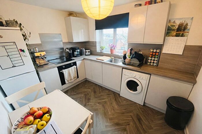 1 Bedroom Flat To Rent In New Walls, Totterdown, BS4