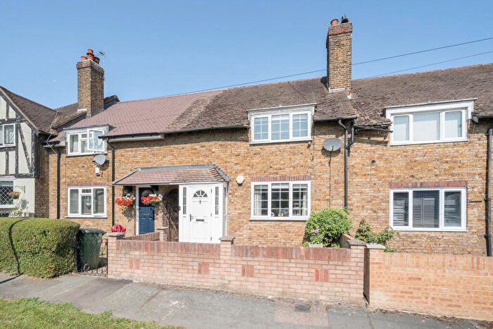 3 Bedroom Terraced House For Sale In The Vista, Eltham, SE9