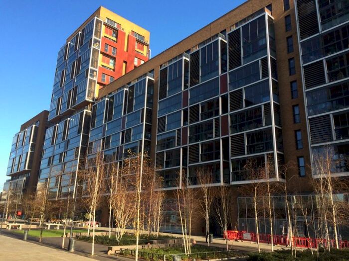 2 Bedroom Flat To Rent In Dalston Square, London, E8