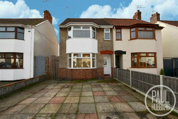 3 Bedroom Semi-Detached House To Rent In Kimberley Road, Lowestoft, NR33