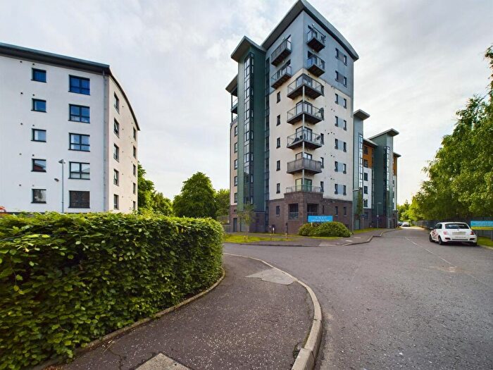 2 Bedroom Flat To Rent In Lochend Park View, Abbeyhill, Edinburgh, EH7