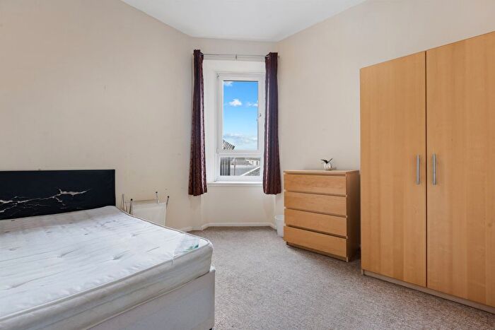 1 Bedroom Flat For Sale In Saracen Street, Glasgow, Glasgow City, G22