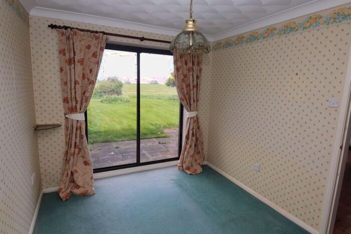 2 Bedroom Detached Bungalow For Sale In Plumtree Drive, Marshchapel, Grimsby, DN36