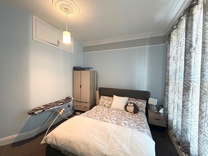 1 Bedroom Flat To Rent In Hamilton Road, Bournemouth, BH1
