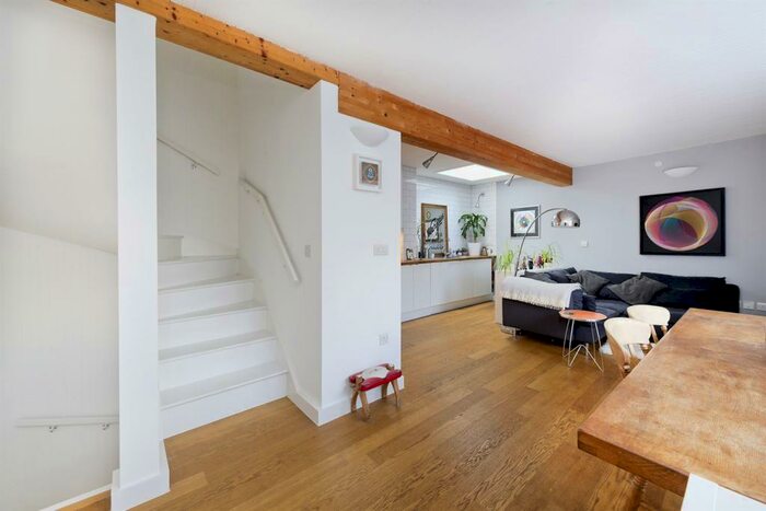 3 Bedroom Mews To Rent In Highwood Court, High Street, London, NW10