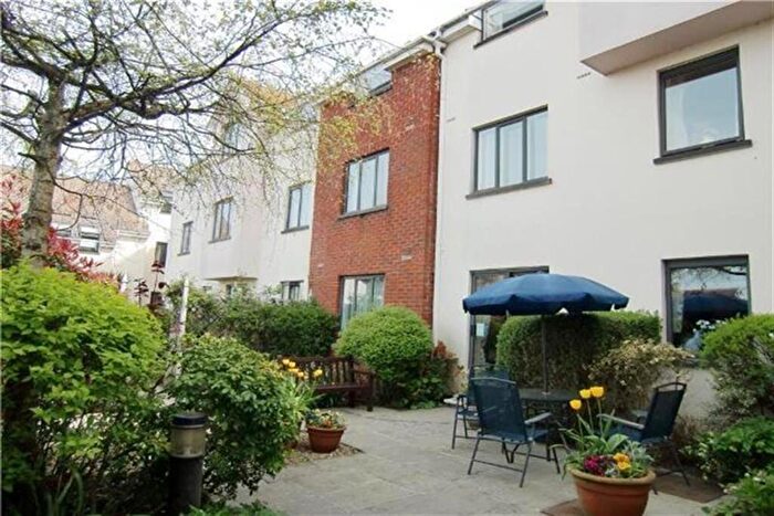 2 Bedroom Retirement Property To Rent In Kings Gardens, Kerslakes Court, Honiton, EX14