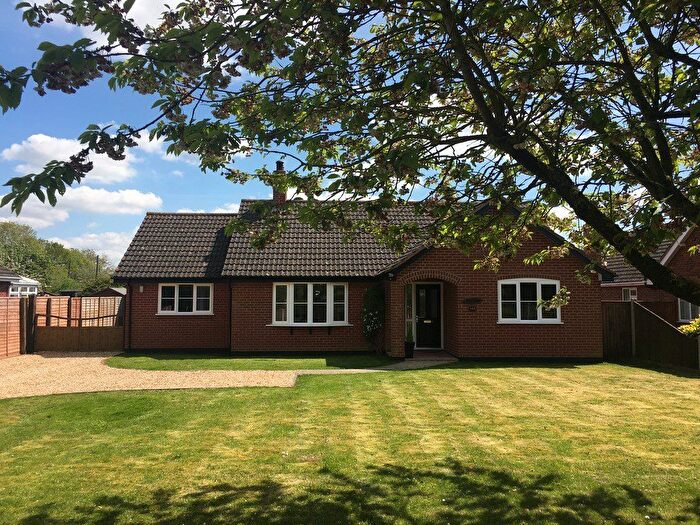 4 Bedroom Detached Bungalow To Rent In Common Road, Bressingham, Diss, Norfolk, IP22