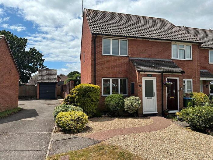 2 Bedroom End Of Terrace House To Rent In Ryecroft, Titchfield Common, PO14