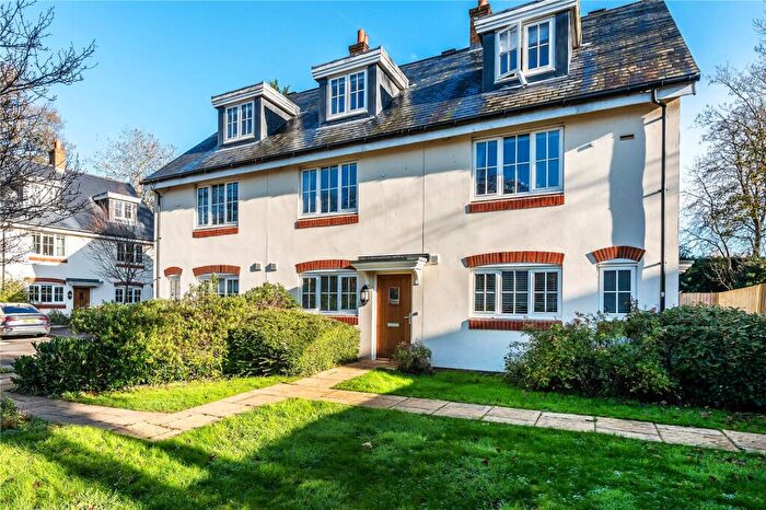 3 Bedroom Terraced House For Sale In Reigate Hill, Reigate, Surrey, RH2