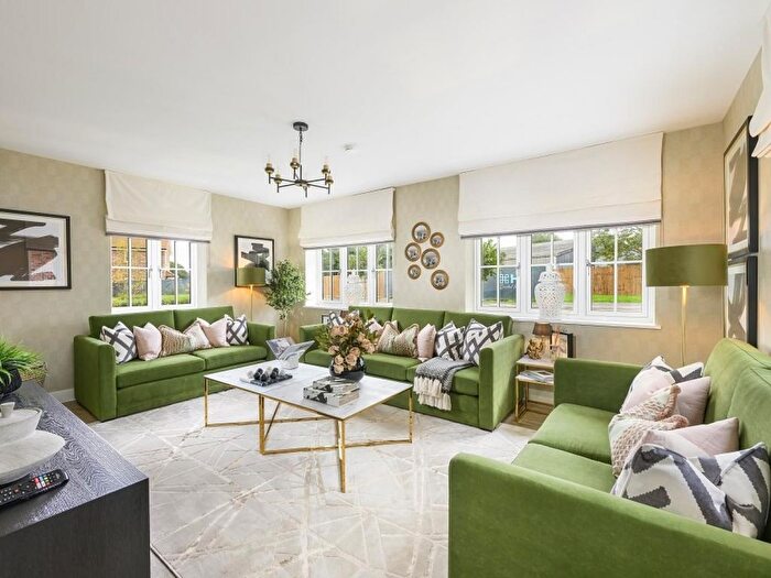 5 Bedroom Detached House For Sale In Little Green Lane, Croxley Green, Rickmansworth, WD3