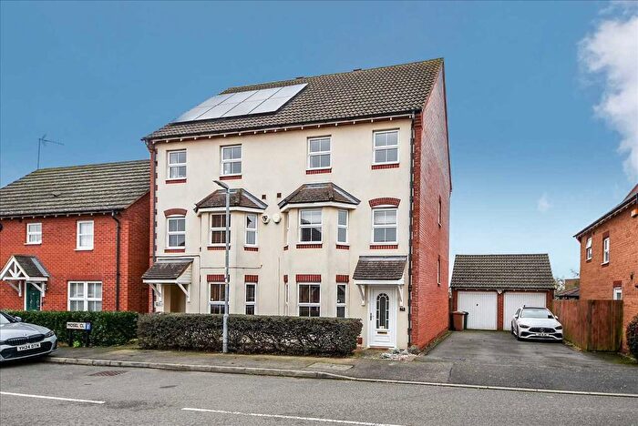 3 Bedroom Semi Detached House For Sale In Johnson Avenue, Wellingborough, NN8