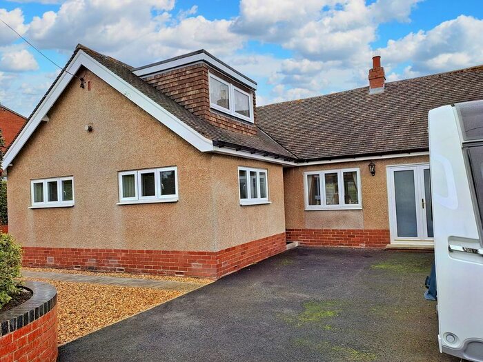 3 Bedroom Bungalow For Sale In Oakwood, Hexham, NE46