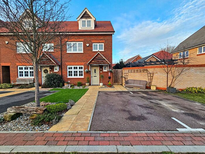 4 Bedroom End Terrace House For Sale In Turner Crescent, Hauxton, CB22