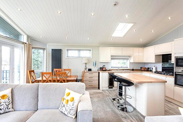 2 Bedroom Detached House For Sale In Kingfisher Meadow, Billing Aquadrome, Northampton, NN3