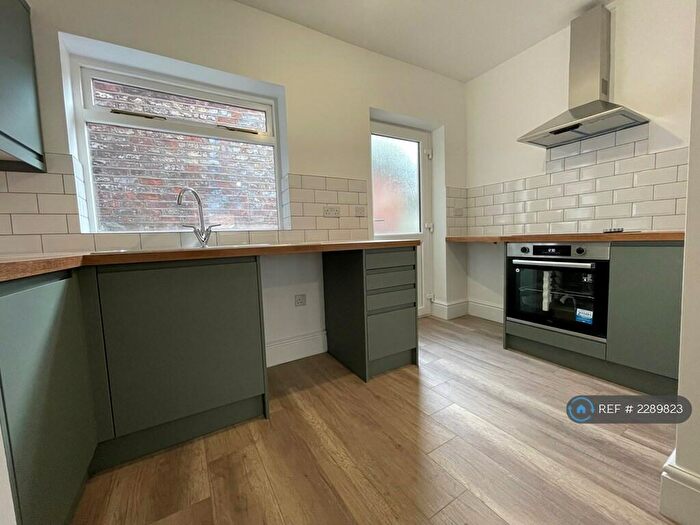 2 Bedroom Terraced House To Rent In Park Lane, Macclesfield, SK11