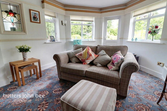 4 Bedroom Detached House For Sale In Springfield Drive, Crewe, CW2