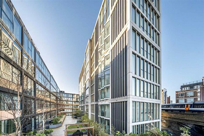 2 Bedroom Flat For Sale In Long Street, Shoreditch, E2