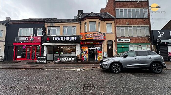 Studio To Rent In Crawley Road, Luton, LU1