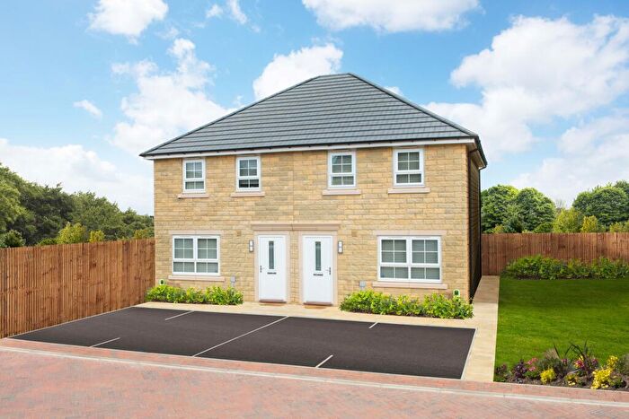 3 Bedroom End Of Terrace House For Sale In Wellhouse Lane, Penistone, Barnsley, South Yorkshire, S36