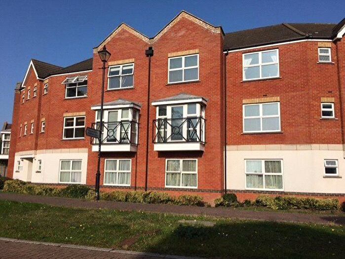 2 Bedroom Flat To Rent In Pinewood Place, Dartford, Kent, DA2