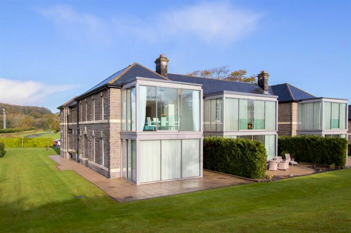 2 Bedroom Flat To Rent In Richardson House, Hensol, Pontyclun CF72